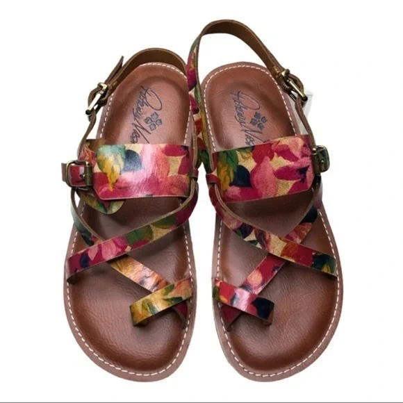 Patricia Nash Fidella White Gold Slingback Sandals - Picture 2 of 6